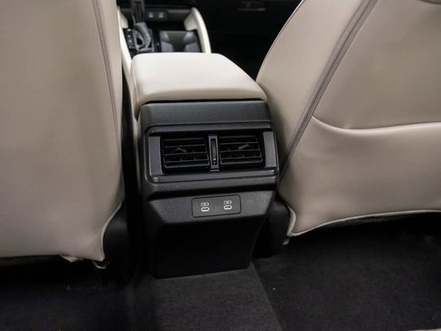 Certified 2025 Honda Accord EX-L image 19