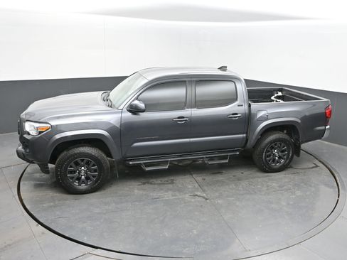 Used 2022 Toyota Tacoma SR5 image 35