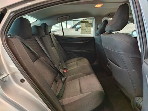 Used 2025 Toyota Camry LE image 17