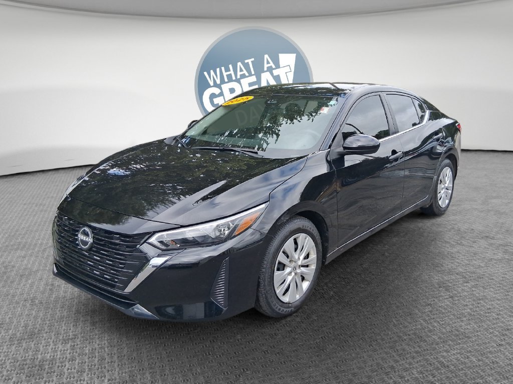 Used 2025 Nissan Sentra S FWD image 8