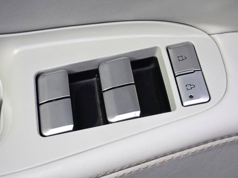 New 2026 Lincoln Navigator L Black Label image 24