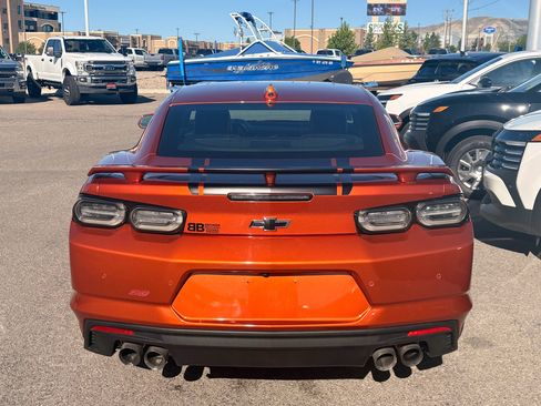 Used 2022 Chevrolet Camaro SS RWD image 4