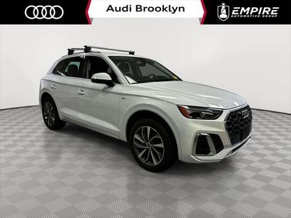 Used 2024 Audi Q5 2.0T Premium w/ Convenience Package