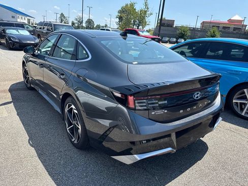 Used 2025 Hyundai Sonata SEL FWD image 6