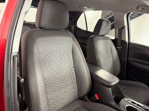 Used 2022 Chevrolet Equinox LT FWD image 25