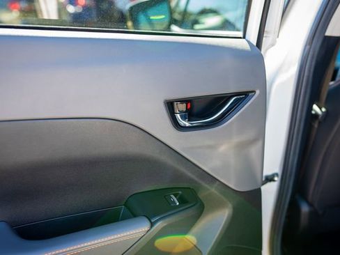 Certified 2024 Subaru Crosstrek 2.5i Limited image 27