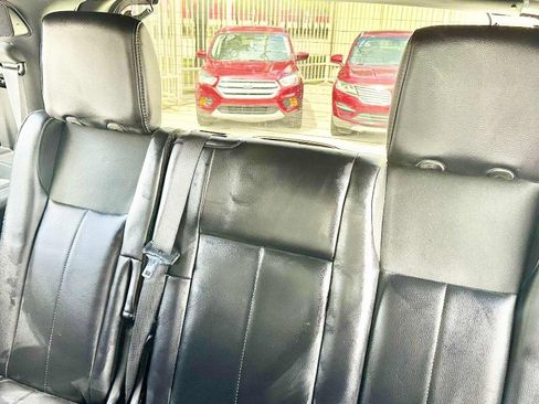 Used 2016 Ford Expedition Limited image 16