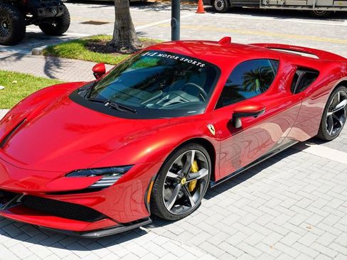 Used 2023 Ferrari SF90 Stradale image 9