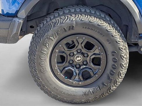 Used 2021 Ford Bronco First Edition image 7