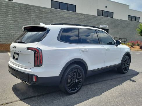 Certified 2025 Kia Telluride SX Prestige X-Line AWD/4WD image 4