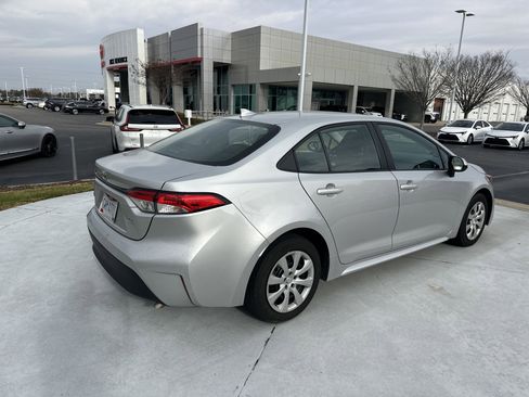 Certified 2024 Toyota Corolla LE image 10