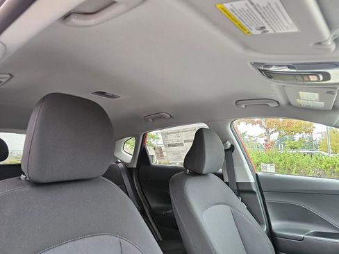 New 2025 Hyundai Kona SEL image 11