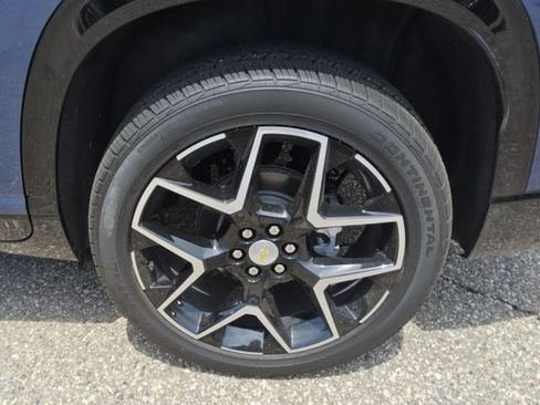 Used 2026 Chevrolet Traverse High Country w/ LPO, Floor Liner Package AWD/4WD image 10
