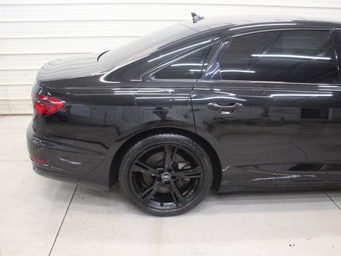 Used 2019 Audi A8 L 3.0T w/ Luxury Package image 33