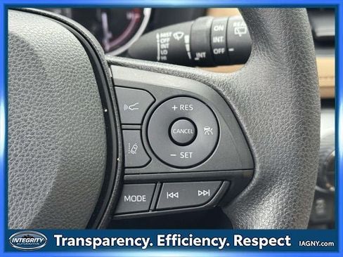 Used 2023 Toyota RAV4 XLE w/ Convenience Package image 23