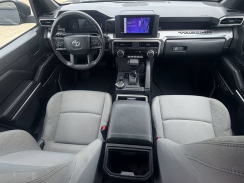 Used 2024 Toyota Tacoma SR5 AWD/4WD image 12