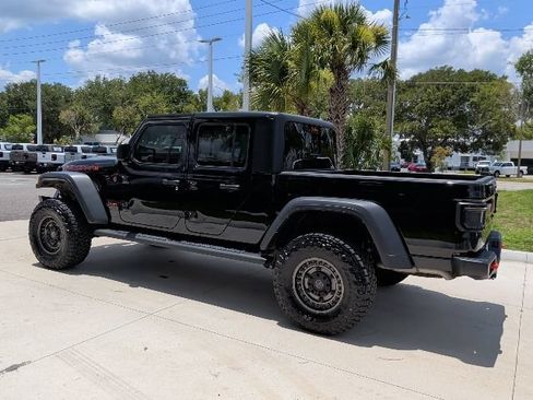 Used 2023 Jeep Gladiator Mojave w/ Cold Weather Group AWD/4WD image 11