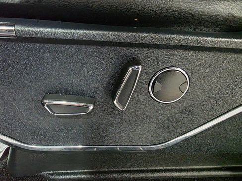 Used 2021 Ford F150 Lariat w/ Equipment Group 502A High image 20