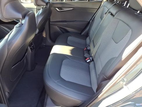 New 2025 Kia Niro Wind image 12