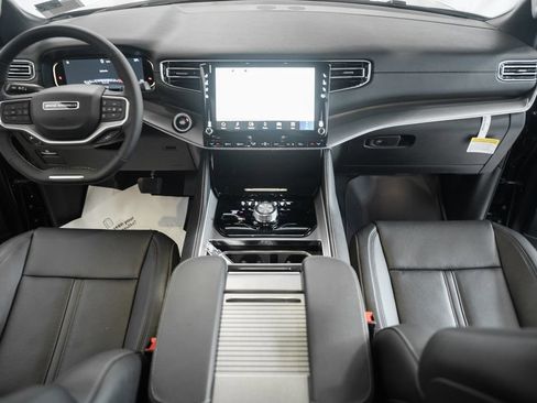 New 2026 Jeep Grand Wagoneer L Limited AWD/4WD image 21