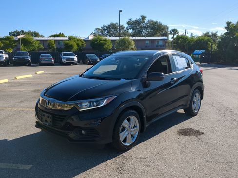 Used 2019 Honda HR-V EX image 10