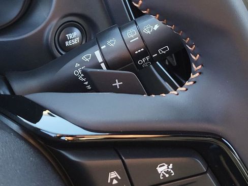 Certified 2025 Subaru Forester Sport image 34