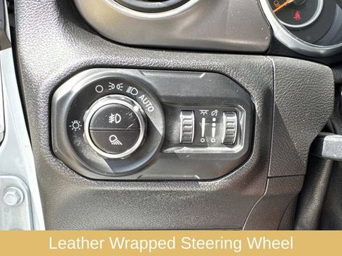 Used 2020 Jeep Gladiator Sport w/ Quick Order Package 24S image 33