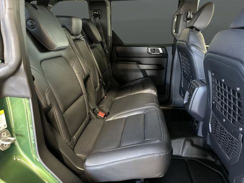 New 2025 Ford Bronco Badlands w/ Sasquatch Package image 30