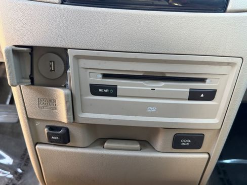 Used 2016 Honda Odyssey Touring Elite image 30