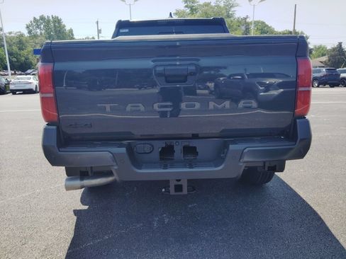 New 2026 Toyota Tacoma SR5 AWD/4WD image 10
