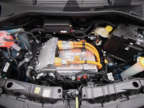 New 2026 FIAT 500 e Icona w/ Quick Order Package 21R FWD image 11