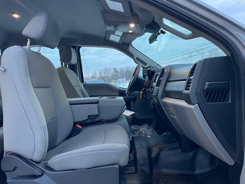 Used 2020 Ford F250 XL w/ Power Equipment Group image 16