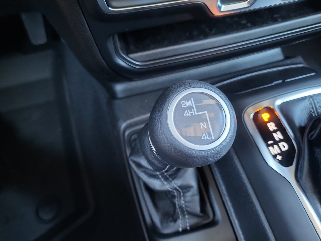 New 2026 Jeep Gladiator Sport AWD/4WD image 30
