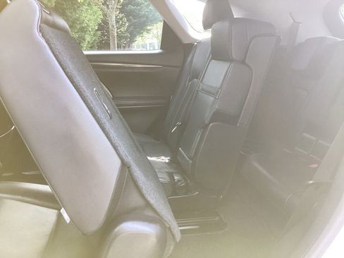 Used 2018 Lexus RX 350L AWD w/ Accessory Package image 4