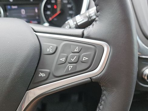 Used 2022 Chevrolet Equinox LT FWD image 13