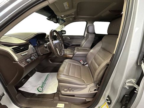 Used 2019 GMC Yukon Denali w/ Denali Ultimate Package AWD/4WD image 10