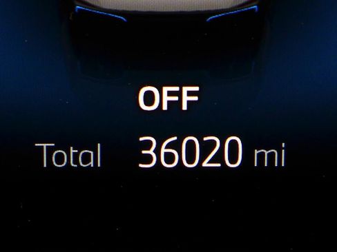 Used 2023 BMW i4 eDrive35 w/ Premium Package RWD image 32