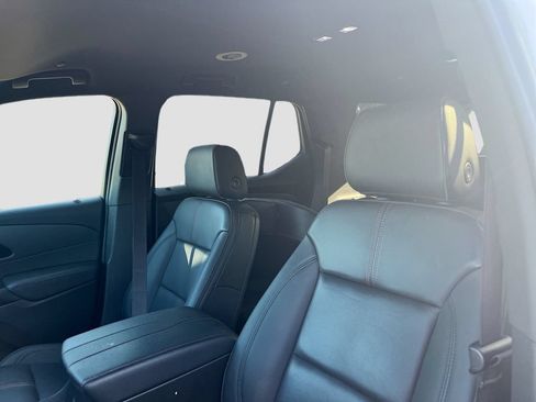 Used 2023 Chevrolet Traverse RS w/ LPO, Cargo Package FWD image 22