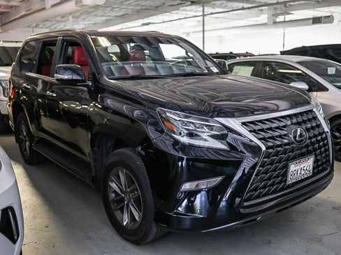 Used 2020 Lexus GX 460 Premium w/ Premium Package AWD/4WD image 2