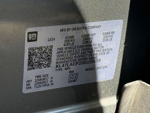 Used 2025 Buick Envista Preferred FWD image 25