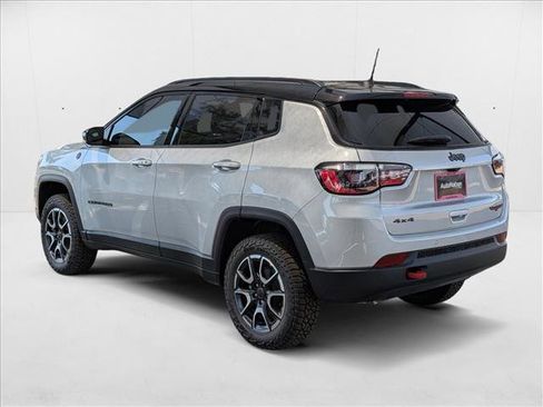 New 2025 Jeep Compass Trailhawk w/ Trailhawk Convenience Group image 8
