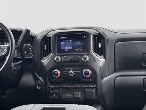 Used 2022 GMC Sierra 2500 AT4 image 17