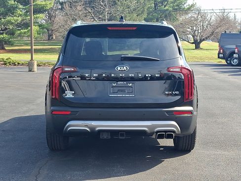 Used 2021 Kia Telluride EX w/ EX Premium Package image 5