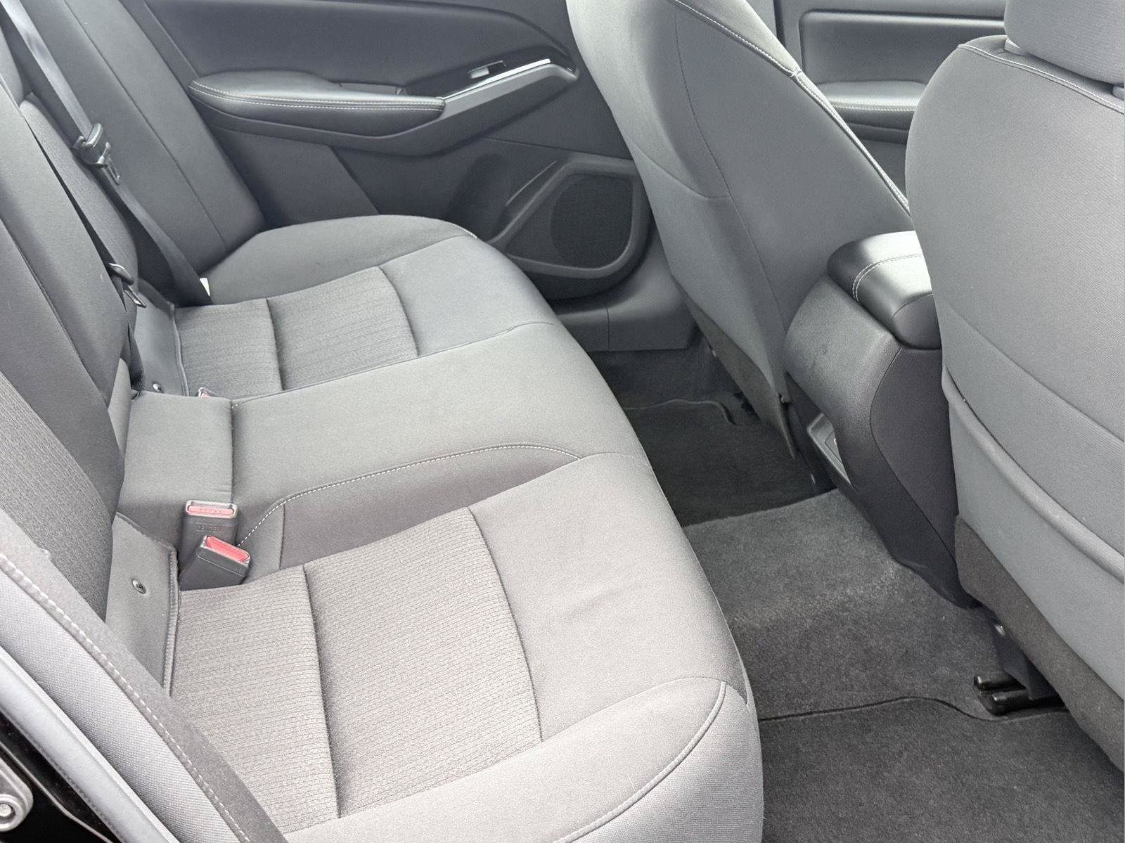 Used 2023 Nissan Altima 2.5 SV AWD/4WD image 13