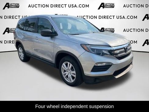 Used 2017 Honda Pilot LX image 5