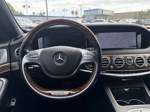 Used 2016 Mercedes-Benz S 550 4MATIC Sedan image 14