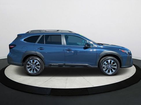 Used 2024 Subaru Outback Limited image 2