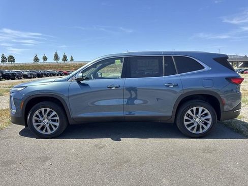 New 2026 Buick Enclave Preferred FWD image 5
