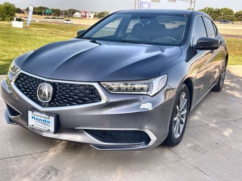 Used 2018 Acura TLX w/ Technology Package FWD image 2