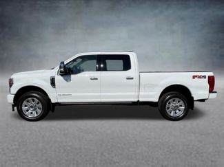 Used 2022 Ford F350 Platinum video 2